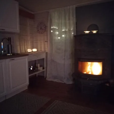Hirsimoekki Ounasjoen Rannalla Loma-asunnot *